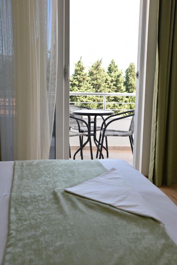 Apartments Fati & Flori Ulcinj Exterior photo