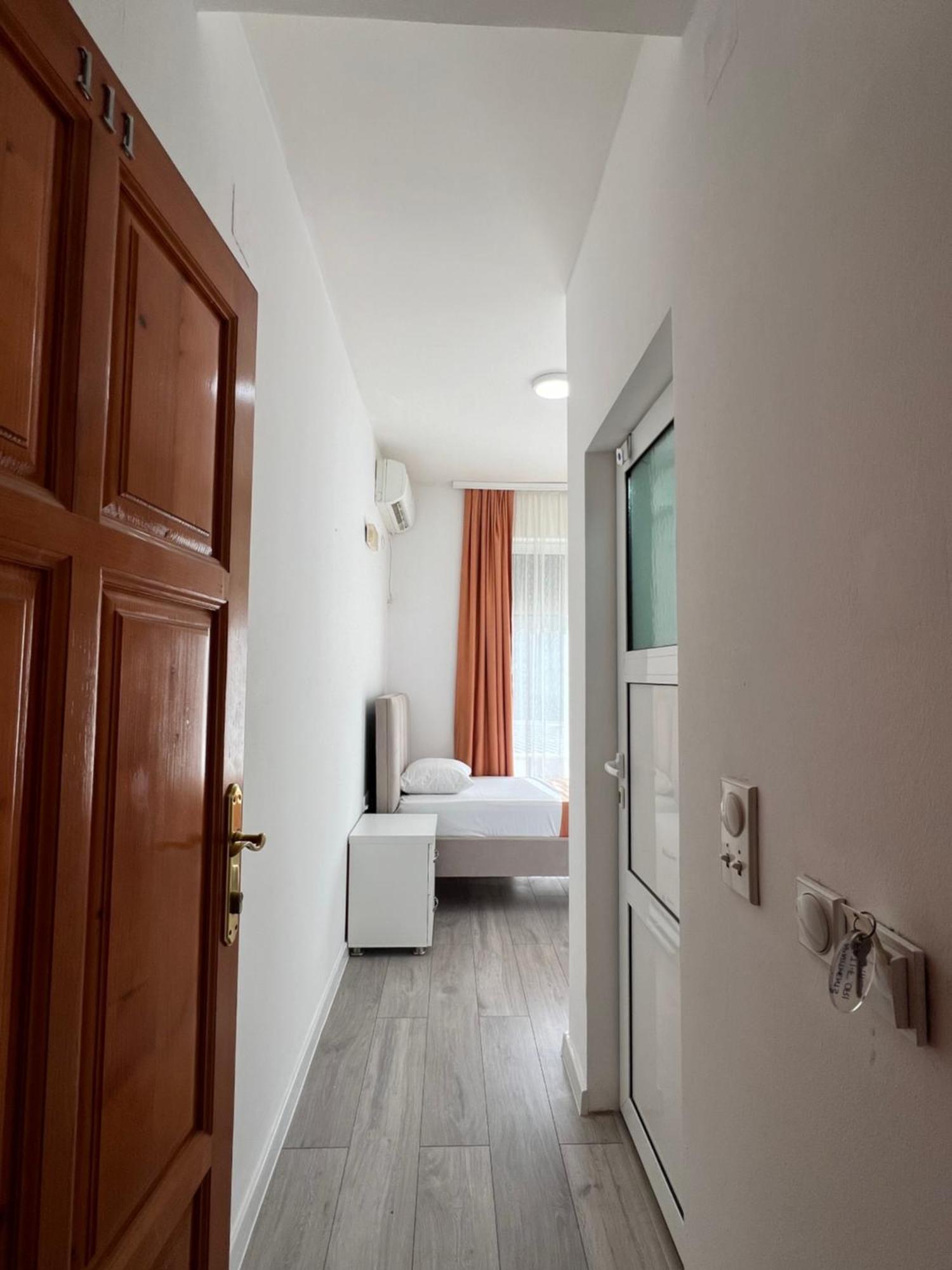Apartments Fati & Flori Ulcinj Exterior photo